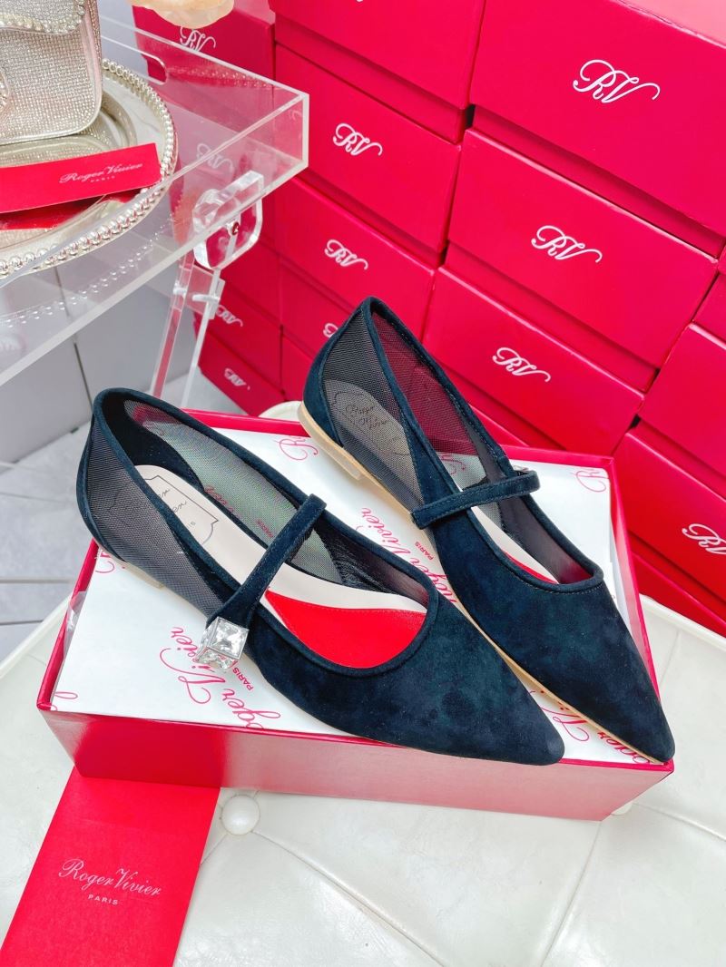 Roger Vivier flat shoes